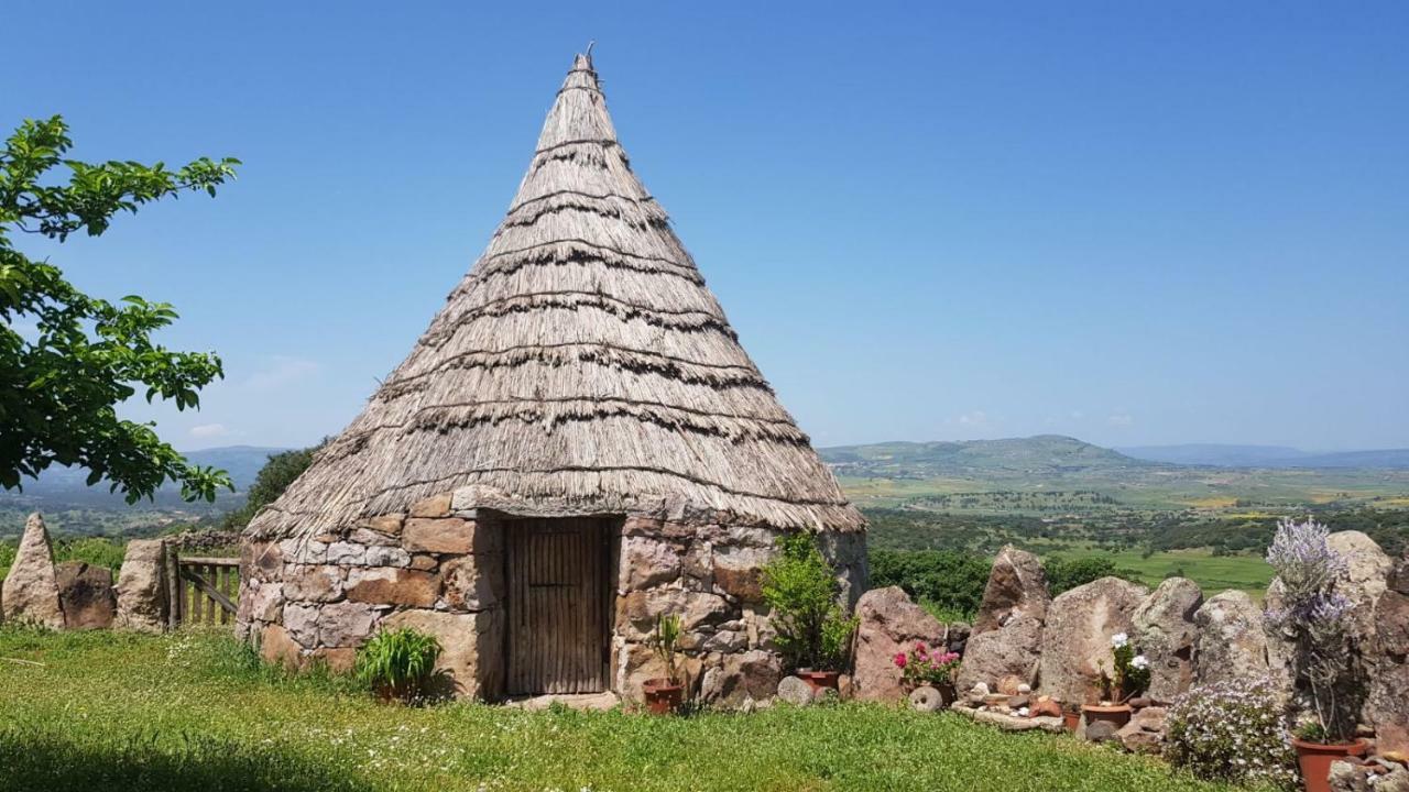 Agriturismo Sa E Padedda Mores Ngoại thất bức ảnh