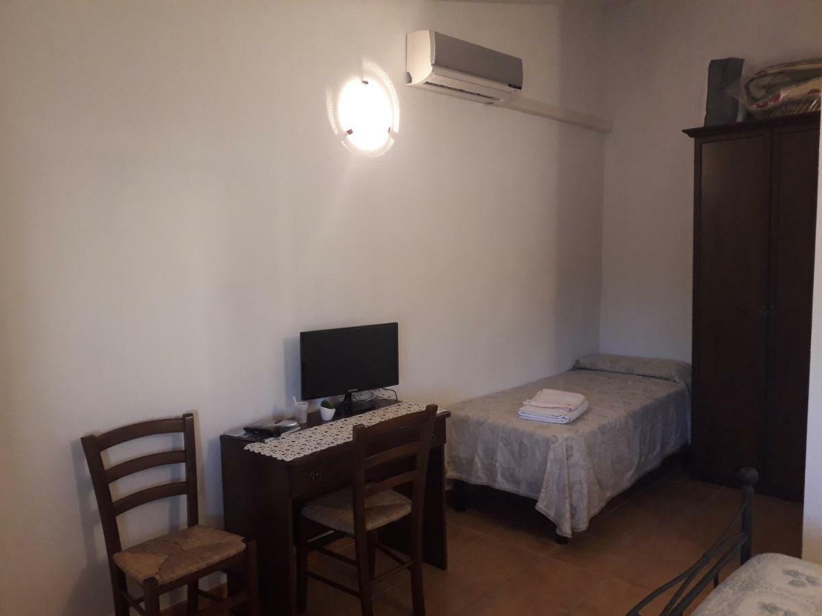Agriturismo Sa E Padedda Mores Ngoại thất bức ảnh